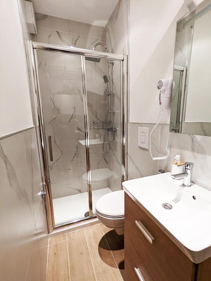 Dama Suite Love & Private Jacuzzi בארי מראה חיצוני תמונה